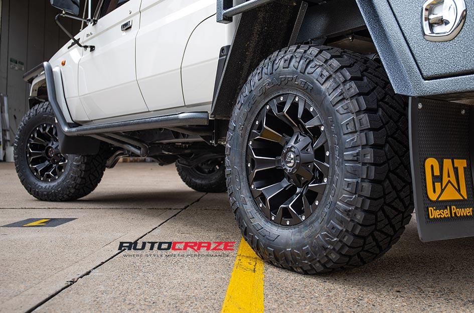 TOYOTA LANDCRUSIER ASSAULT GLOSS BLACK MILLED ACCENTS
